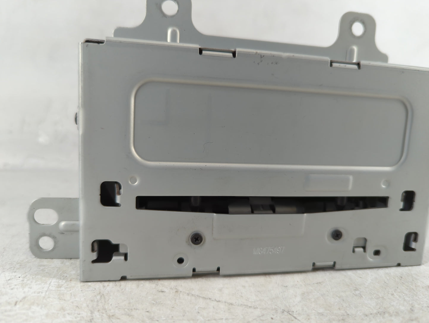 2013-2016 Chevrolet Cruze Am Fm Cd Player Radio Receiver - Oemusedautoparts1.com