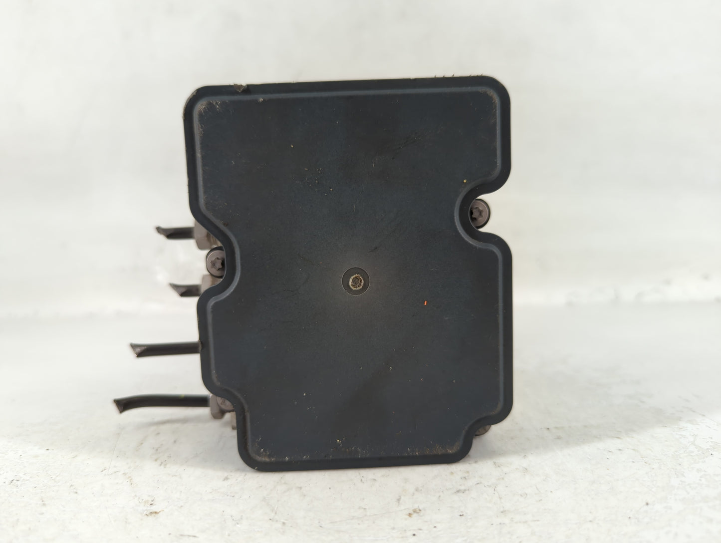 2016 Chevrolet Cruze ABS Pump Control Module Replacement P/N:9399 8413, 065055766 Fits OEM Used Auto Parts - Oemusedautopart