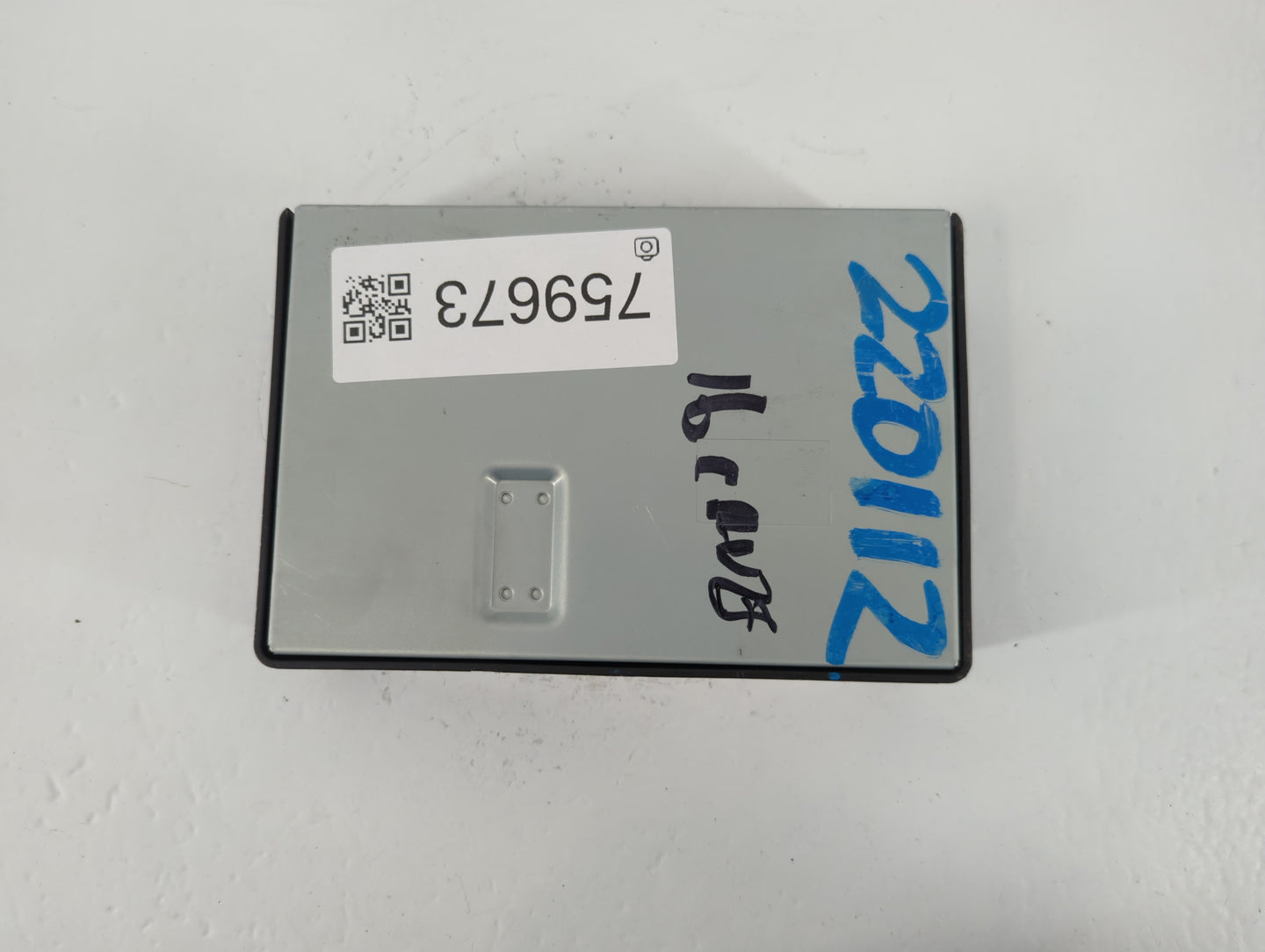 2016-2016 Chevrolet Cruze Chassis Control Module Ccm Bcm Body Control - Oemusedautoparts1.com