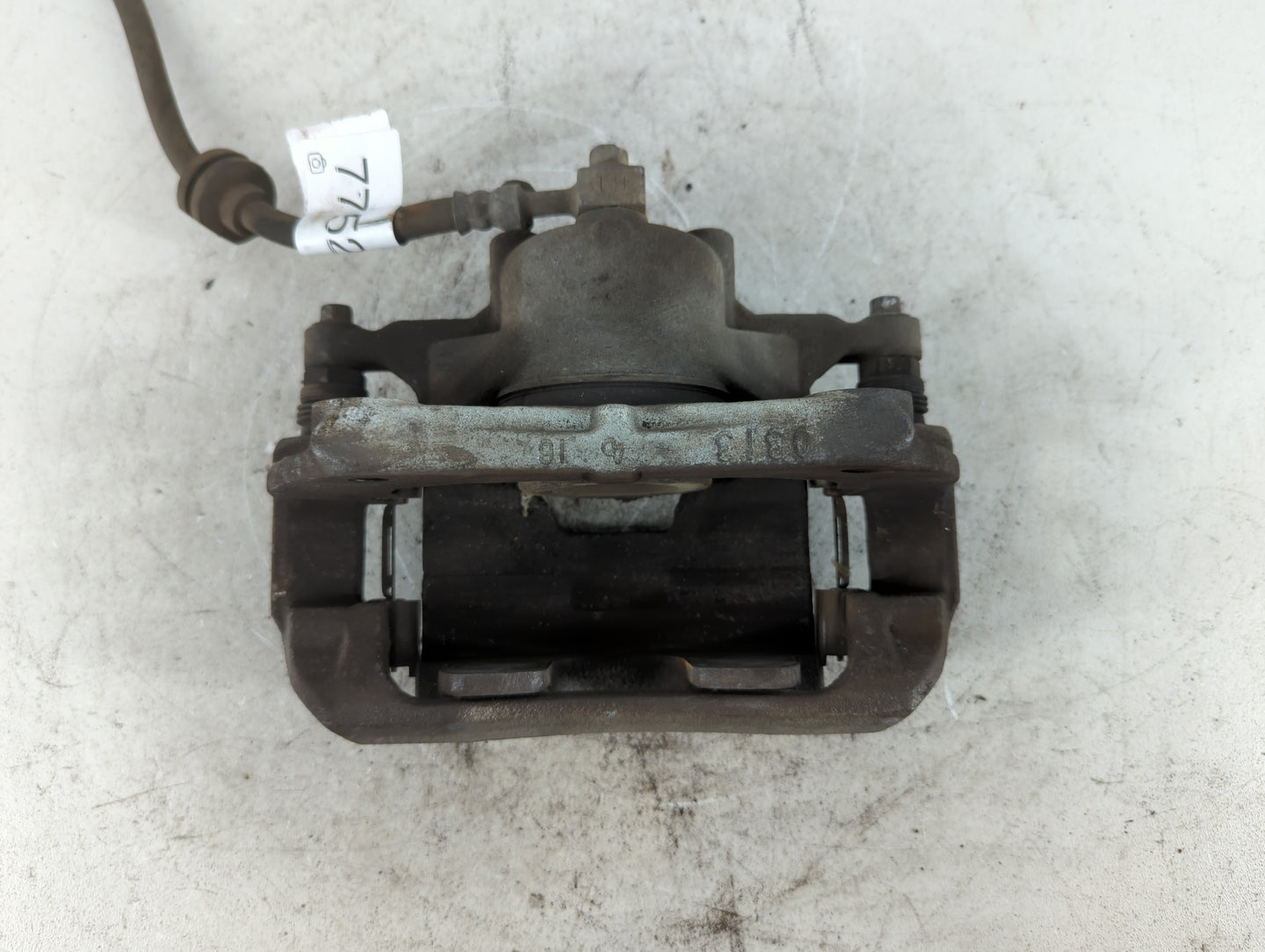 2011-2016 Chevrolet Cruze Front Driver Left Brake Caliper - Oemusedautoparts1.com