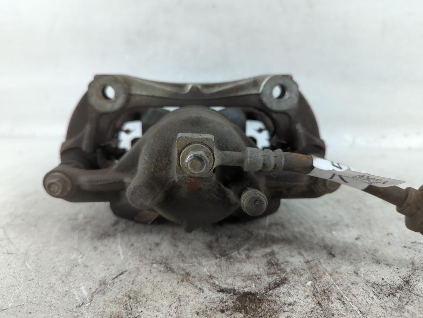 2011-2016 Chevrolet Cruze Front Driver Left Brake Caliper - Oemusedautoparts1.com