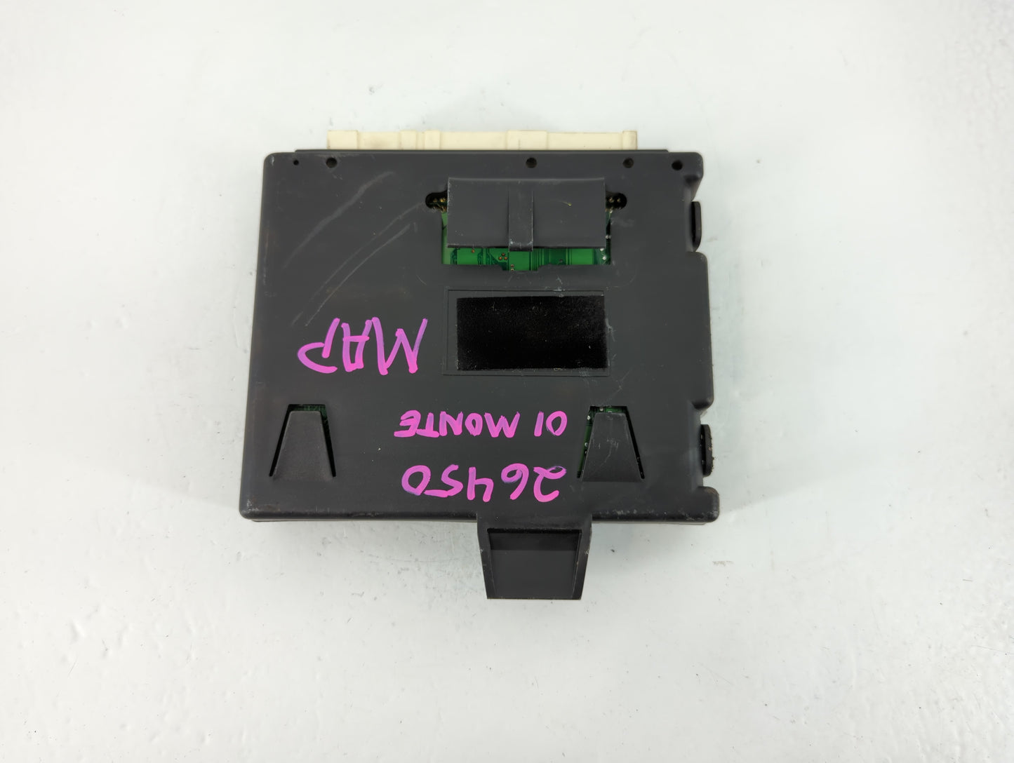 2016-2016 Chevrolet Cruze Chassis Control Module Ccm Bcm Body Control - Oemusedautoparts1.com
