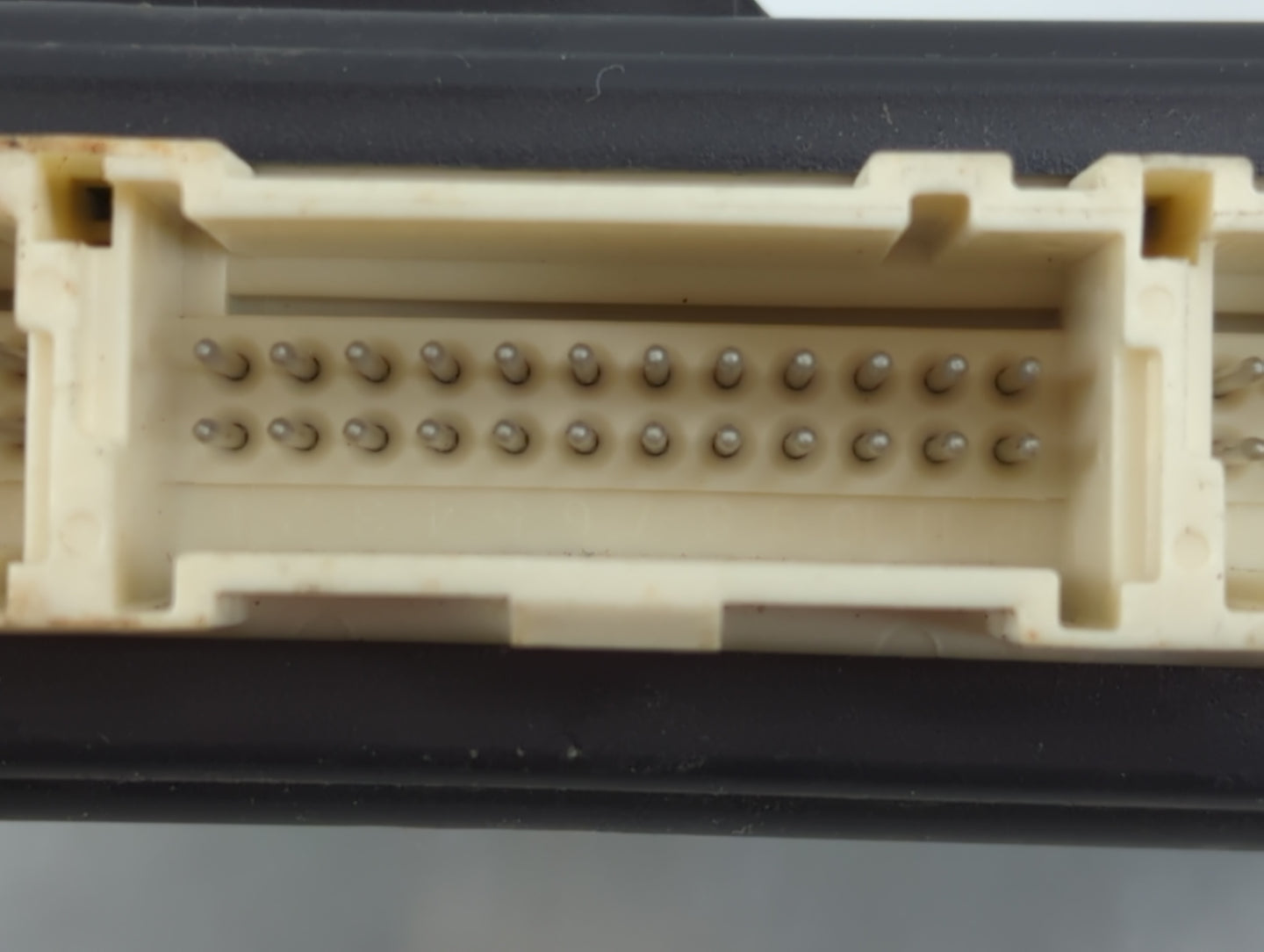 2016-2016 Chevrolet Cruze Chassis Control Module Ccm Bcm Body Control - Oemusedautoparts1.com