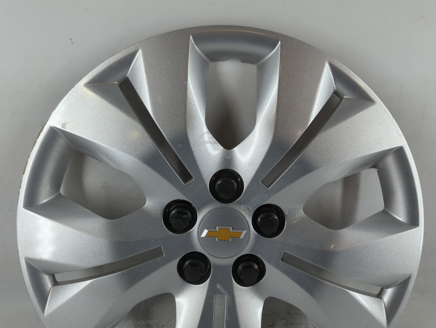 2016-2019 Chevrolet Cruze Driver Front Wheel Hub Oem - Oemusedautoparts1.com