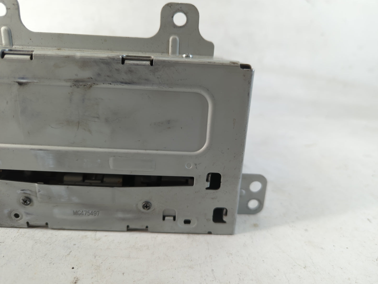 2013-2016 Chevrolet Cruze Radio AM FM Cd Player Receiver Replacement P/N:22976137 Fits Fits 2013 2014 2015 2016 OEM Used Aut