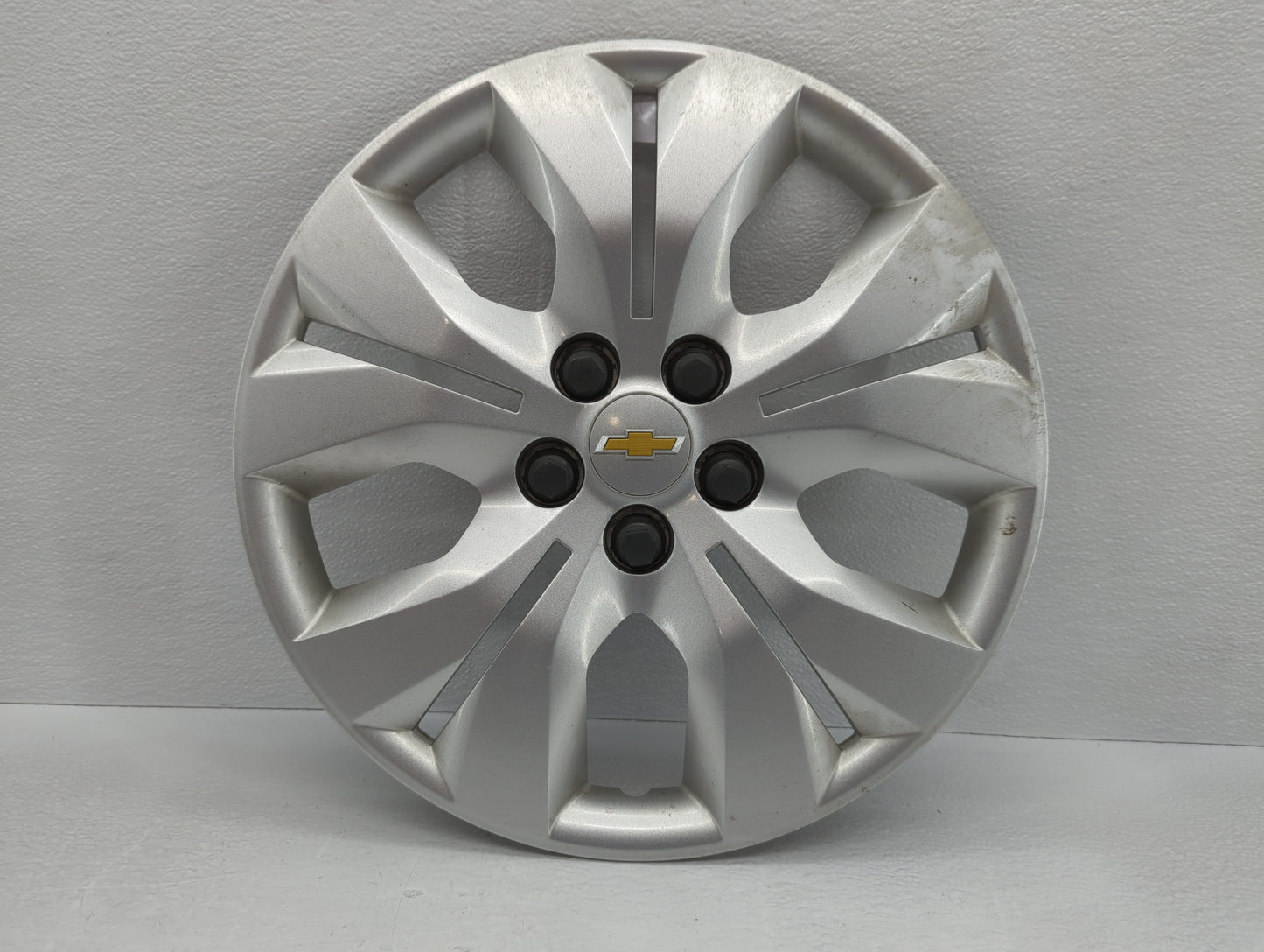 2011-2016 Chevrolet Cruze Driver Front Wheel Hub Oem - Oemusedautoparts1.com