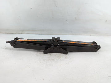 2016 Chevrolet Cruze Spare Scissor Car Jack - Oemusedautoparts1.com
