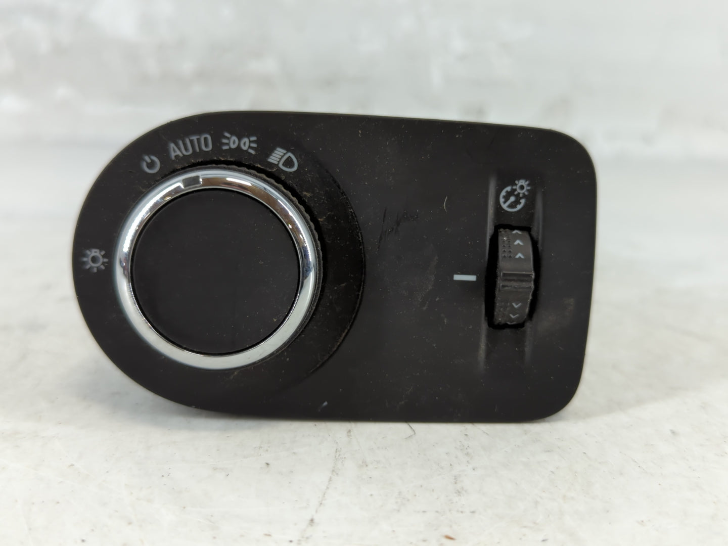2015-2016 Chevrolet Cruze Headlight Head Light Switch Lamp Control - Oemusedautoparts1.com
