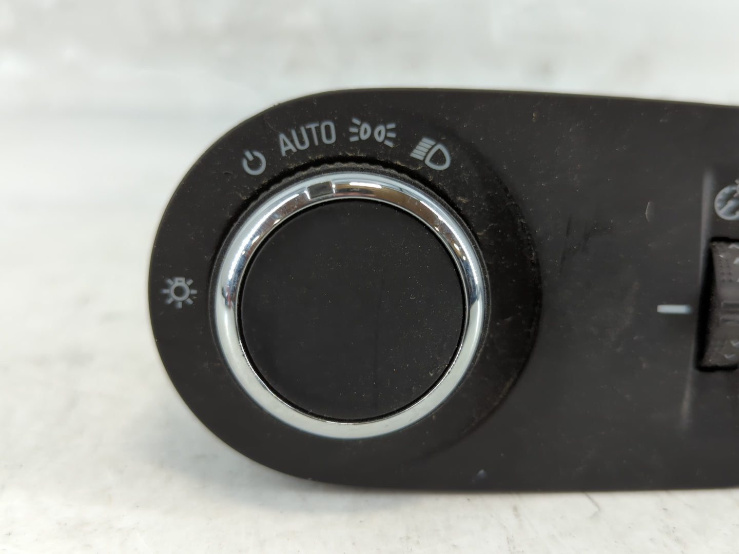 2015-2016 Chevrolet Cruze Headlight Head Light Switch Lamp Control - Oemusedautoparts1.com