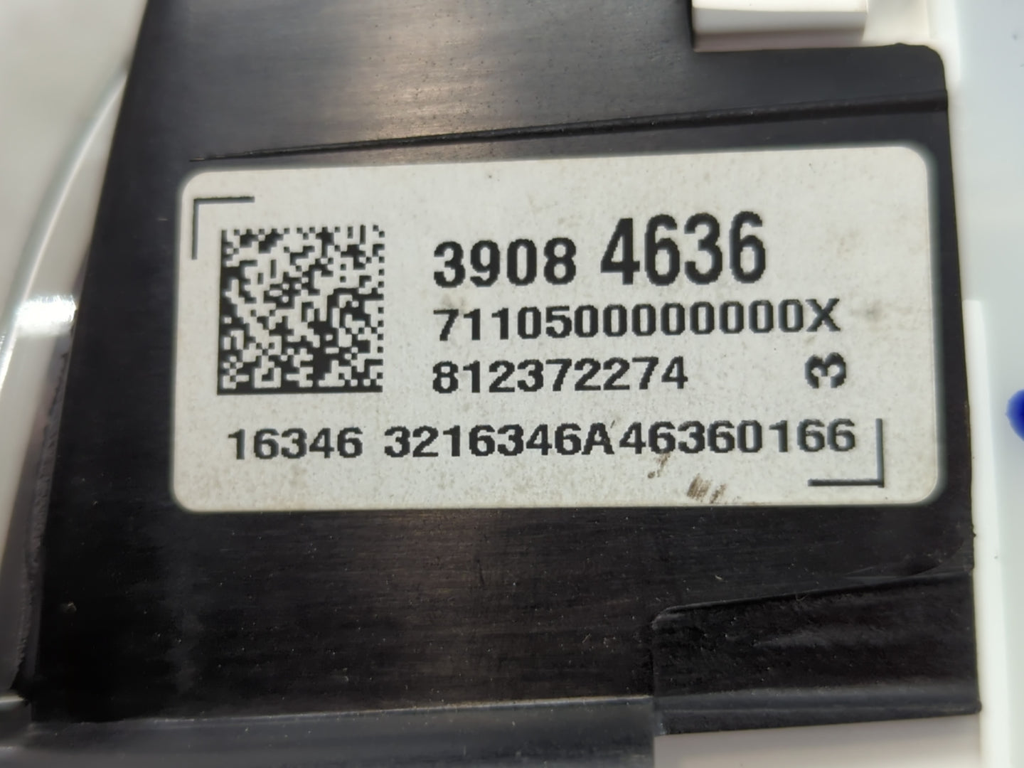 2016 Chevrolet Cruze Instrument Cluster Speedometer Gauges P/N:39084636 Fits OEM Used Auto Parts - Oemusedautoparts1.com