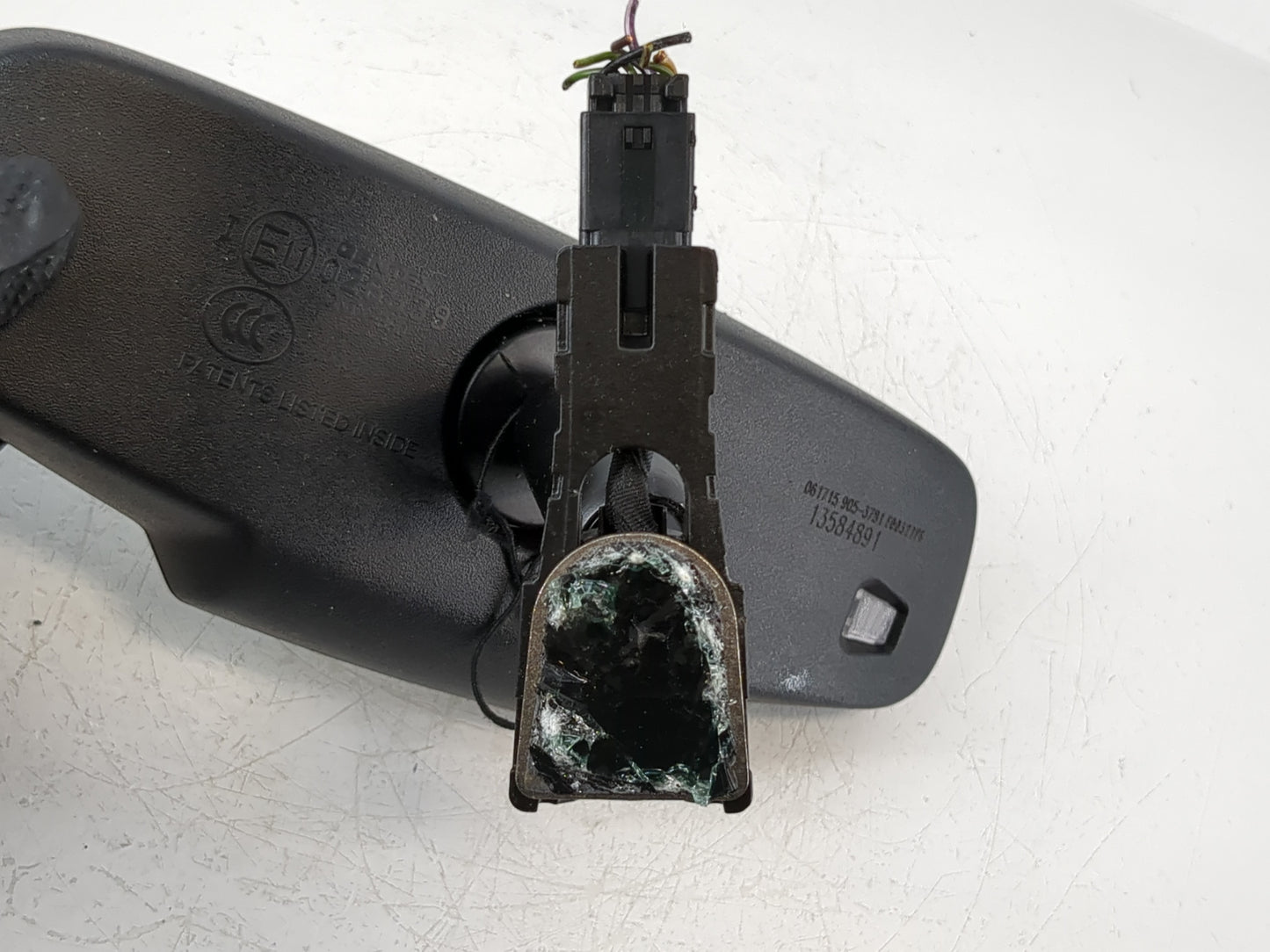 2011-2016 Chevrolet Cruze Interior Rear View Mirror Replacement OEM Fits OEM Used Auto Parts - Oemusedautoparts1.com
