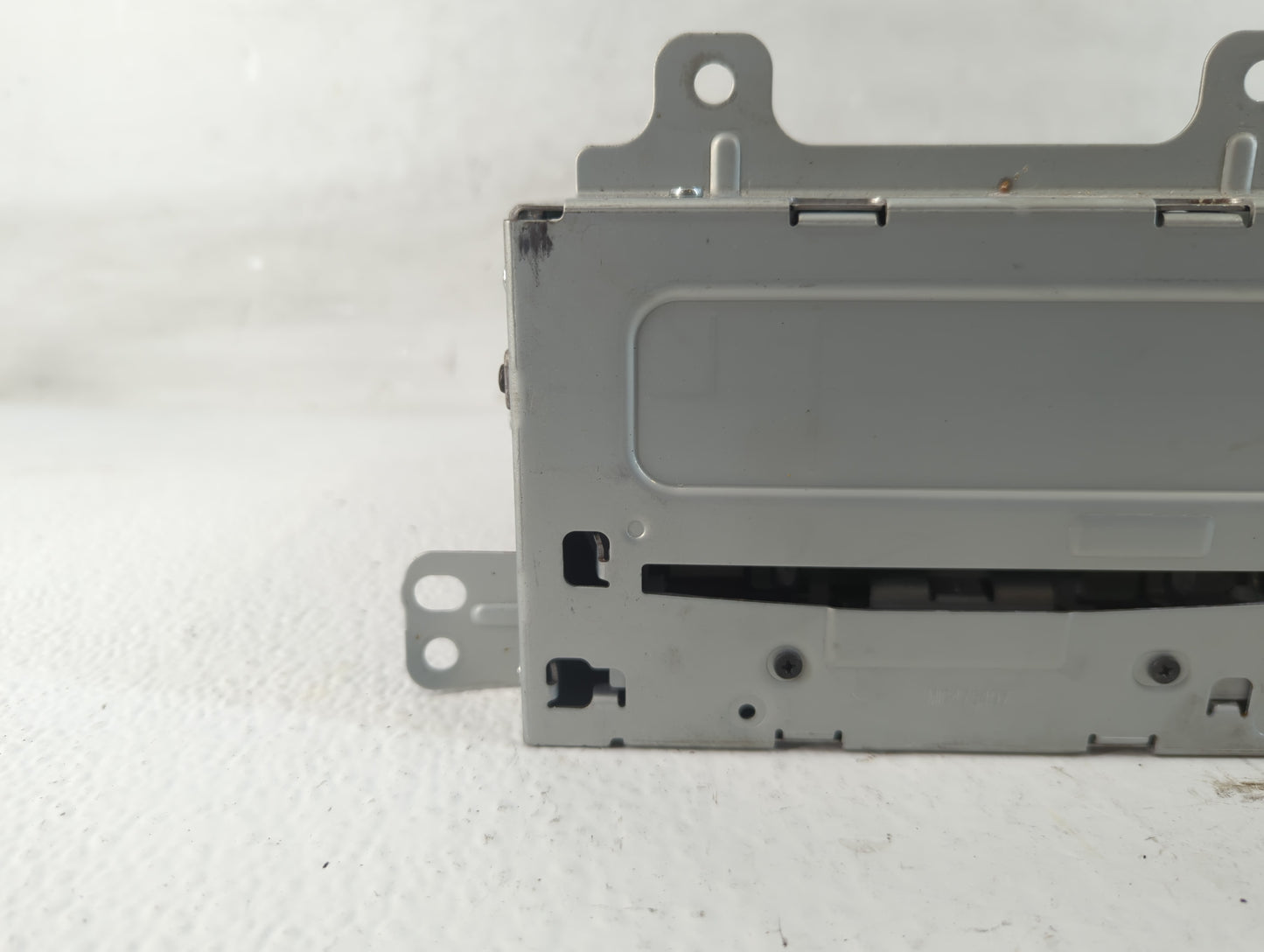 2013-2016 Chevrolet Cruze Radio AM FM Cd Player Receiver Replacement P/N:22976137 Fits Fits 2013 2014 2015 2016 OEM Used Aut