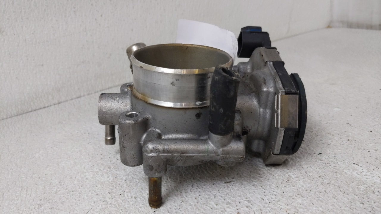 2011-2016 Chevrolet Cruze Throttle Body P/N:55 577 375 55561495 Fits Fits 2009 2010 2011 2012 2013 2014 2015 2016 2017 2018 