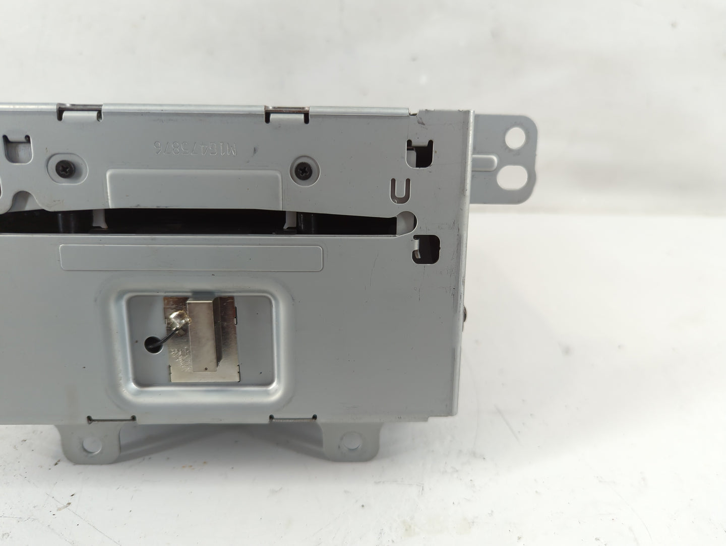 2015-2016 Chevrolet Cruze Radio AM FM Cd Player Receiver Replacement P/N:23284452 Fits Fits 2014 2015 2016 2017 OEM Used Aut