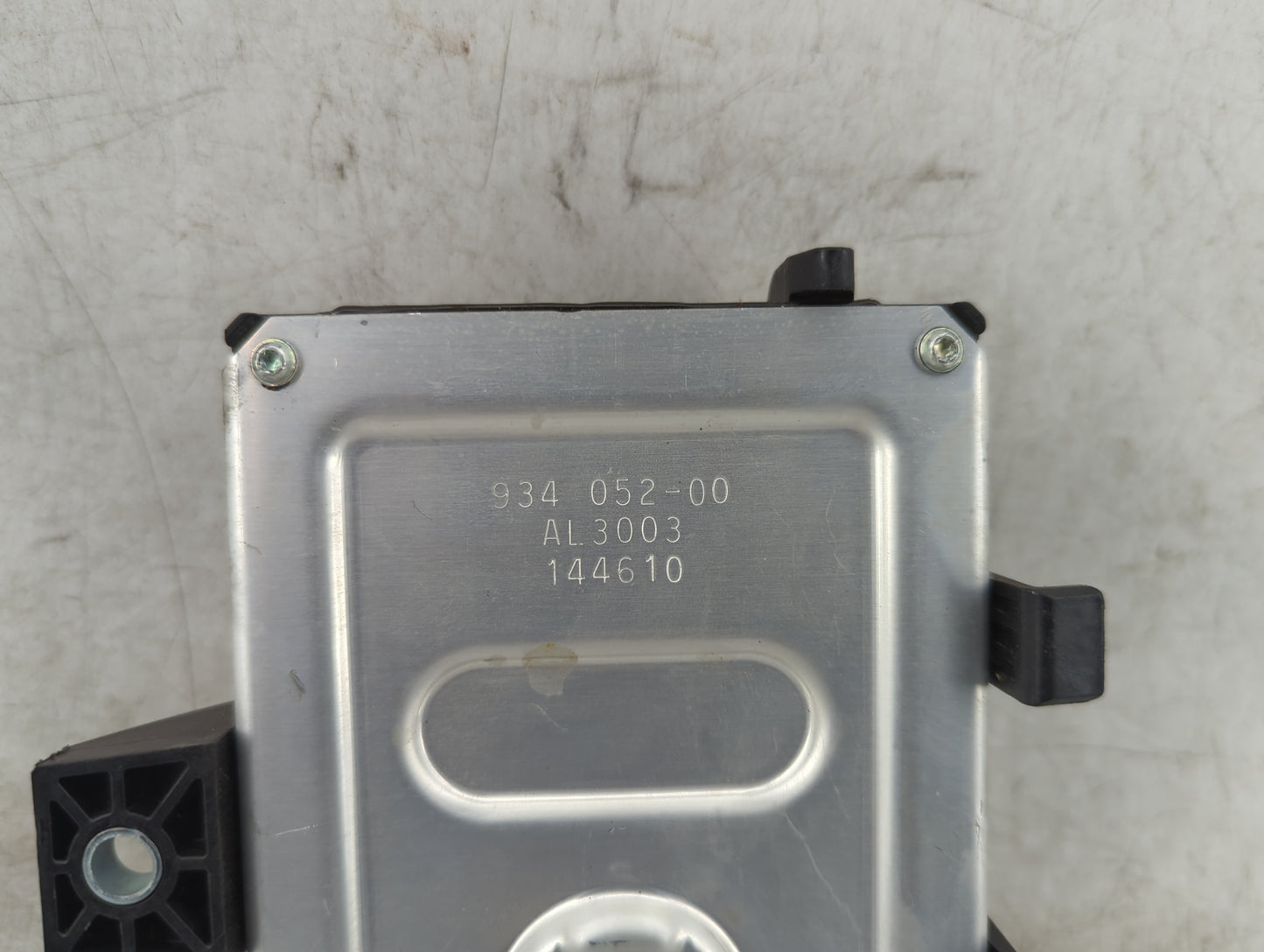 2016-2016 Chevrolet Cruze Suspension Control Module - Oemusedautoparts1.com