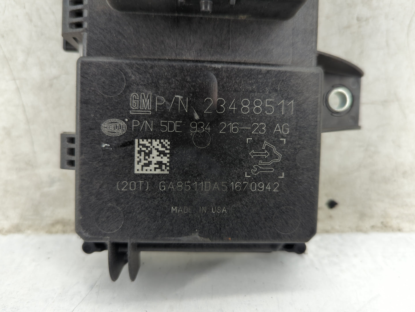 2016-2016 Chevrolet Cruze Suspension Control Module - Oemusedautoparts1.com