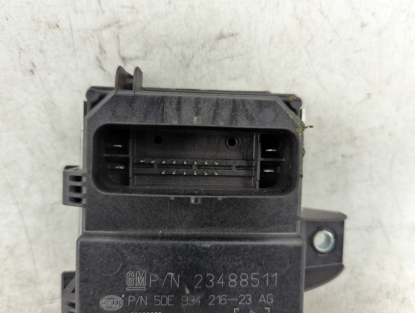 2016-2016 Chevrolet Cruze Suspension Control Module - Oemusedautoparts1.com