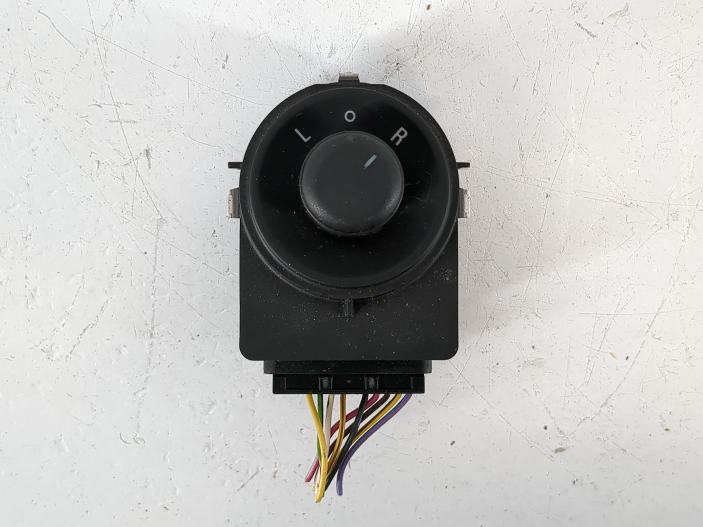 2011-2016 Chevrolet Cruze Master Power Window Switch Replacement Driver Side Left P/N:13272182 Fits OEM Used Auto Parts - Oe