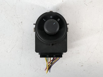 compare product 2011-2016 Chevrolet Cruze Master Power Window Switch Replacement Driver Side Left P/N:13272182 Fits OEM Used Auto Parts