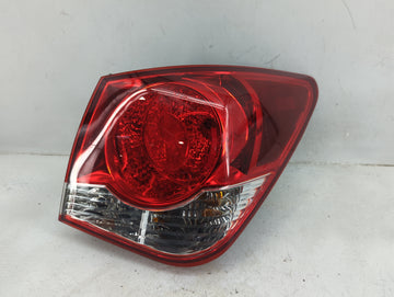 2011 Chevrolet Cruze Passenger Right Side Deck Lid Mounted Tail Light - Oemusedautoparts1.com