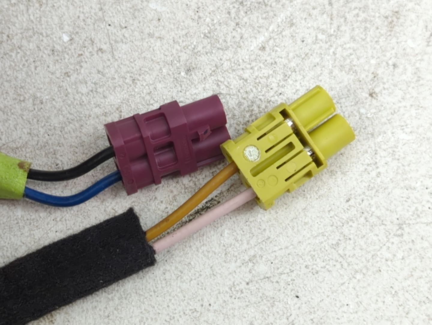 2016 Chevrolet Cruze Limited Antenna - Oem - Oemusedautoparts1.com