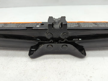 2016 Chevrolet Cruze Limited Spare Scissor Car Jack