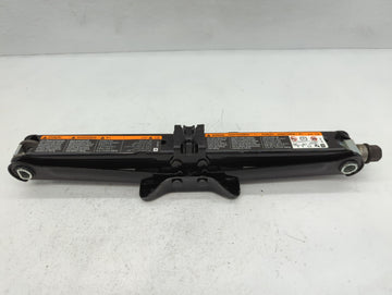 2016 Chevrolet Cruze Limited Spare Scissor Car Jack - Oemusedautoparts1.com
