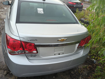 compare product Chevrolet Cruze Limited Trunk/decklid/hatch/tailgate Oem 1169493