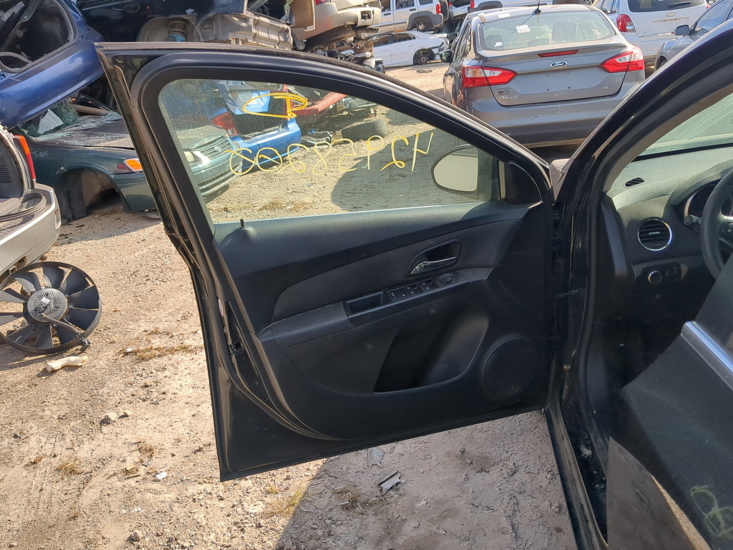 Chevrolet Cruze Limited Driver Front Door Oem 1185919 - Oemusedautoparts1.com