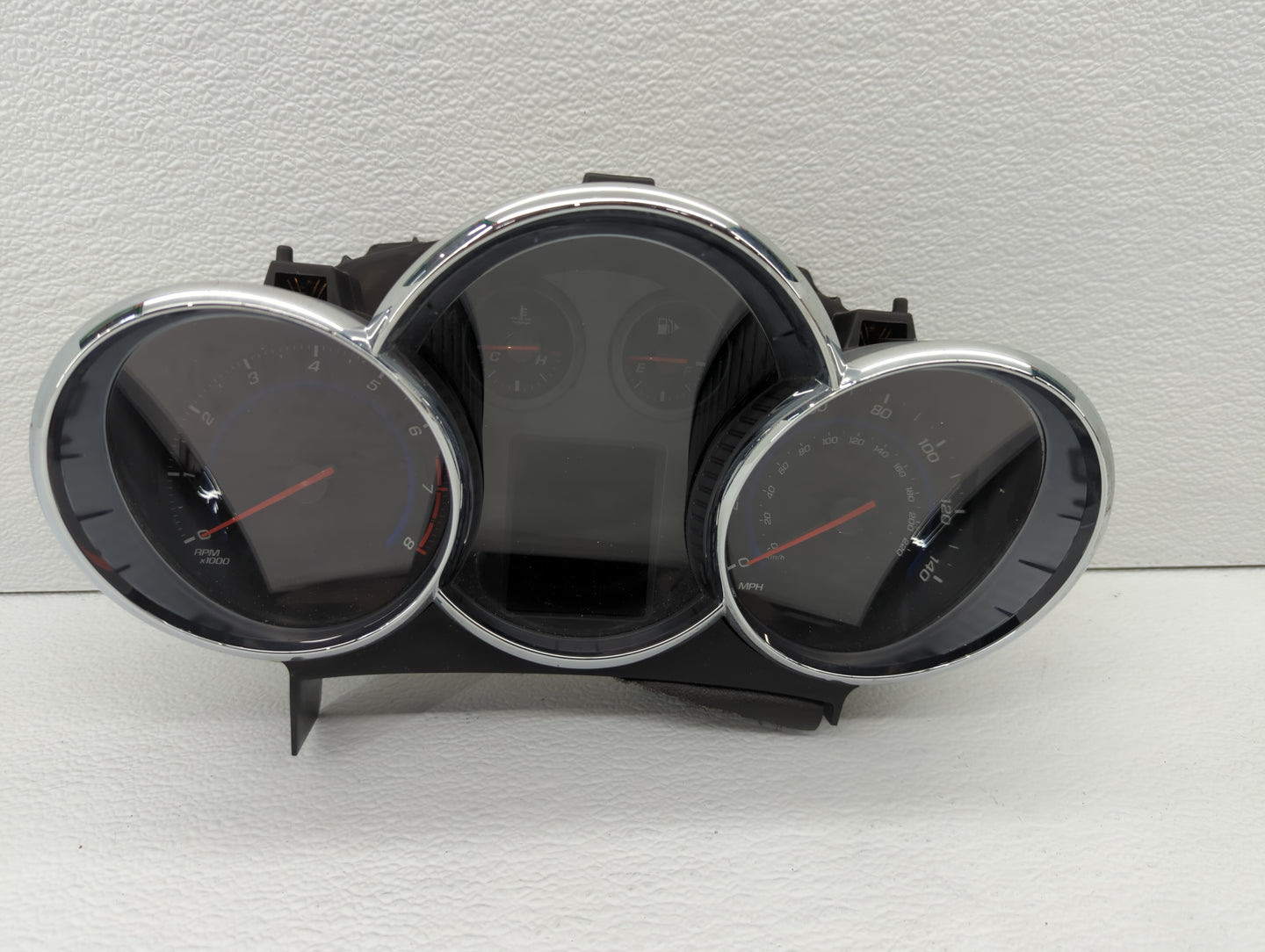 2016 Chevrolet Cruze Limited Instrument Cluster Speedometer Gauges P/N:42362673 Fits Fits 2015 OEM Used Auto Parts - Oemused