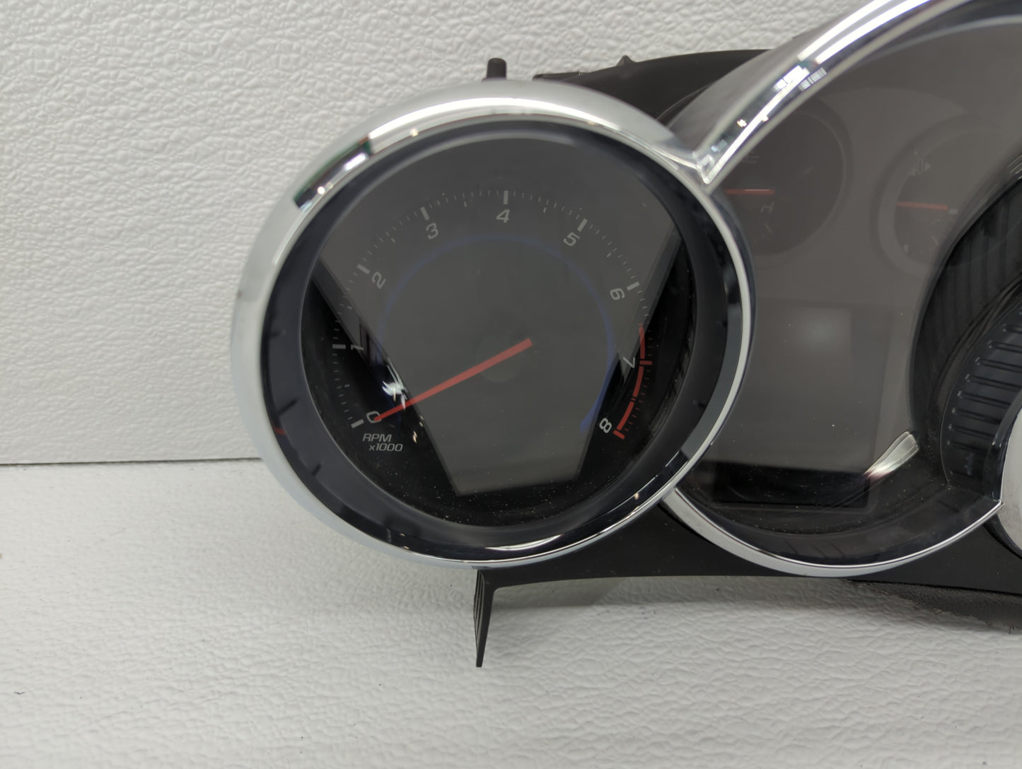 2016 Chevrolet Cruze Limited Instrument Cluster Speedometer Gauges P/N:42362673 Fits Fits 2015 OEM Used Auto Parts - Oemused