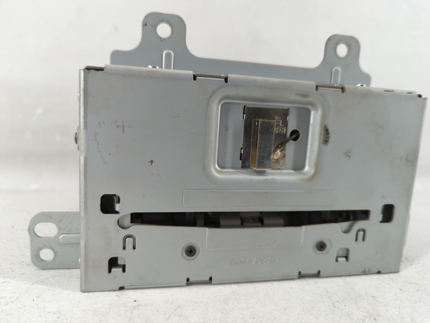 Chevrolet Cruze Limited Am Fm Cd Player Radio Receiver - Oemusedautoparts1.com