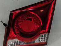 2016 Chevrolet Cruze Limited Tail Light Assembly Passenger Right OEM P/N:0042124 Fits Fits 2011 2012 2013 2014 2015 OEM Used