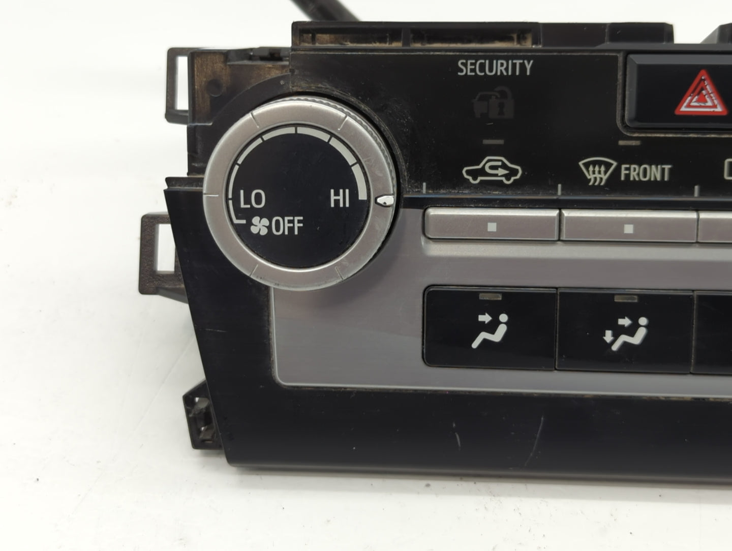 2016 Chevrolet Cruze Limited Climate Control Module Temperature AC/Heater Replacement P/N:55900-06350 Fits OEM Used Auto Par