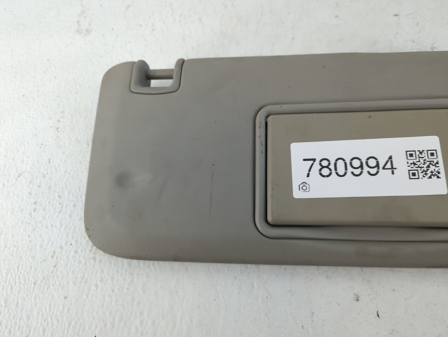 2016 Chevrolet Cruze Limited Sun Visor Shade Replacement Passenger Right Mirror Fits Fits 2011 2012 2013 2014 2015 OEM Used 