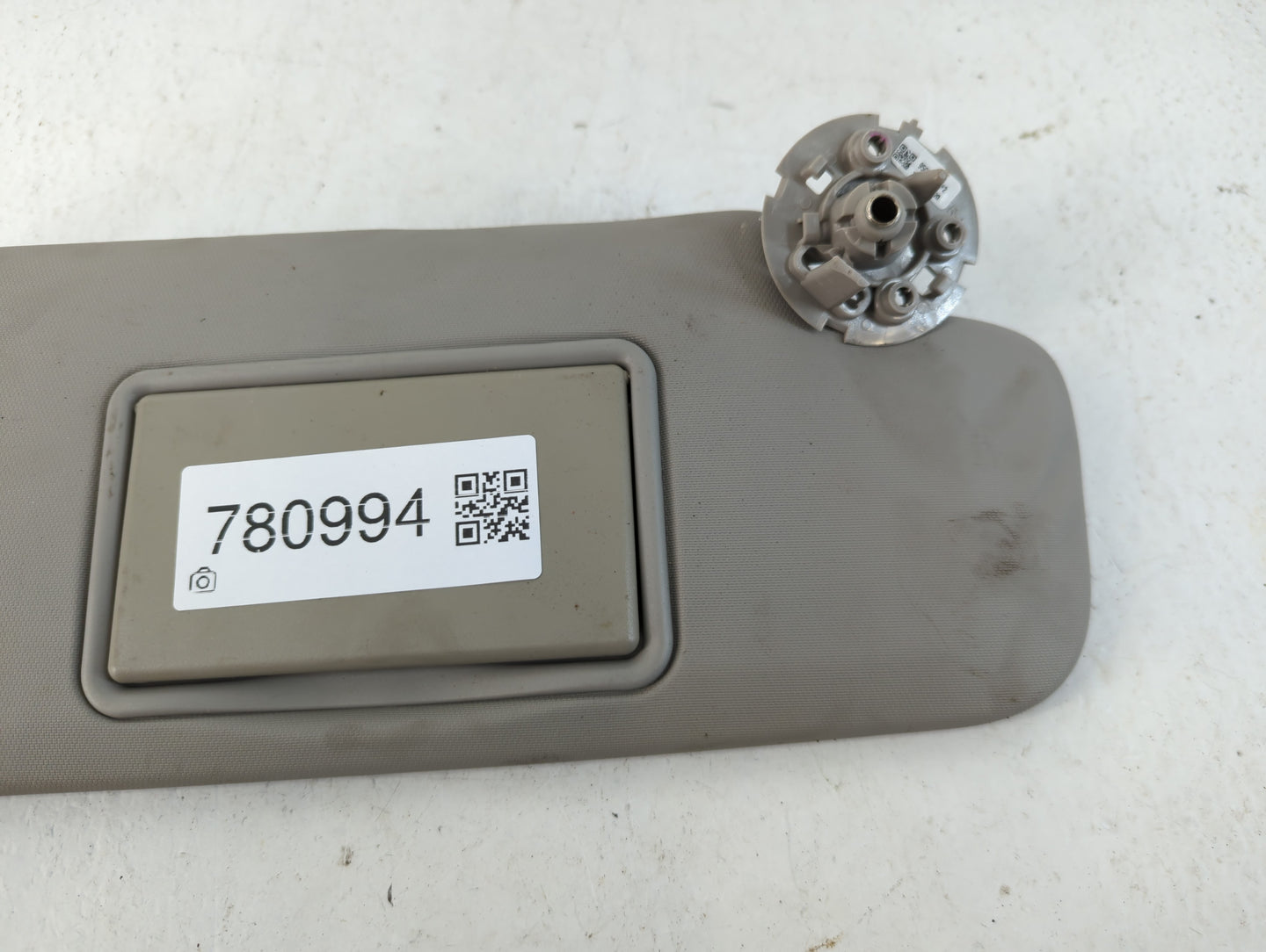 2016 Chevrolet Cruze Limited Sun Visor Shade Replacement Passenger Right Mirror Fits Fits 2011 2012 2013 2014 2015 OEM Used 