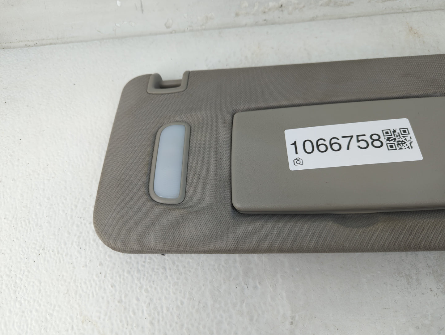 2010-2017 Chevrolet Equinox Sun Visor Shade Replacement Passenger Right Mirror Fits Fits 2010 2011 2012 2013 2014 2015 2016 