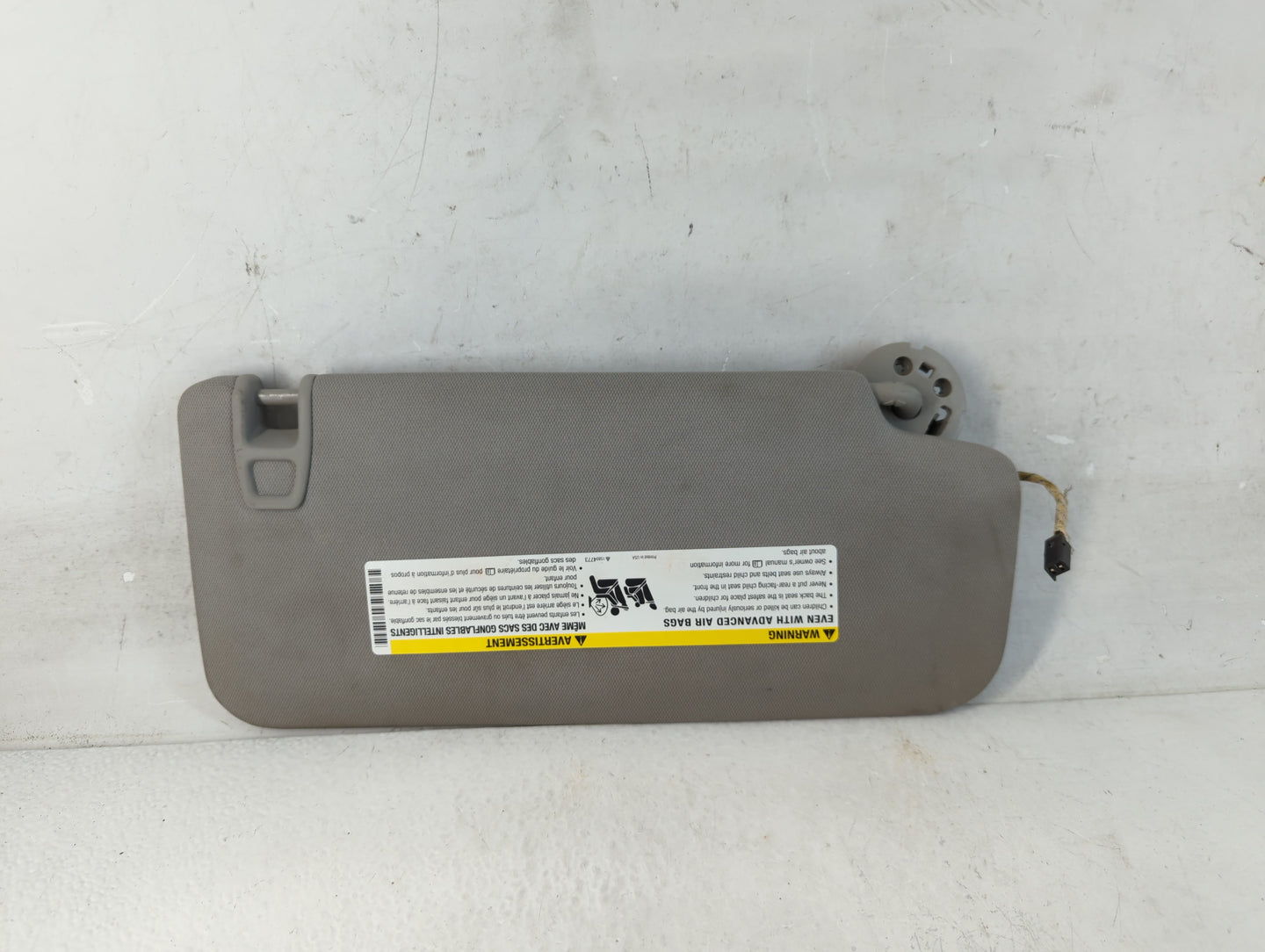 2010-2017 Chevrolet Equinox Sun Visor Shade Replacement Driver Left Mirror Fits Fits 2010 2011 2012 2013 2014 2015 2016 2017