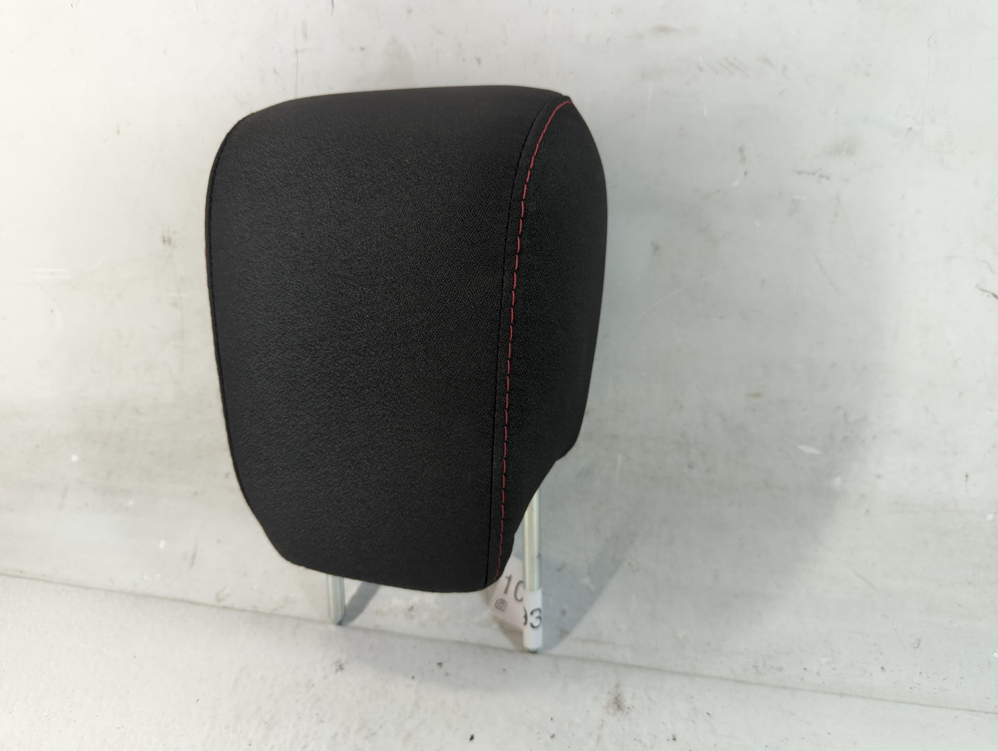 2014-2017 Chevrolet Equinox Headrest Head Rest Rear Seat Fits Fits 2014 2015 2016 2017 OEM Used Auto Parts - Oemusedautopart