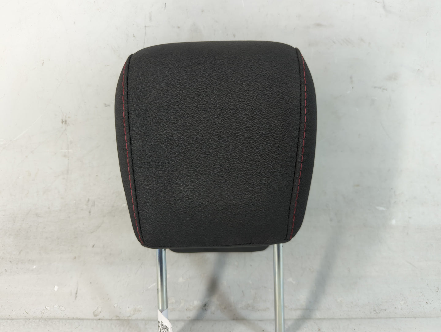 2014-2017 Chevrolet Equinox Headrest Head Rest Rear Seat Fits Fits 2014 2015 2016 2017 OEM Used Auto Parts - Oemusedautopart