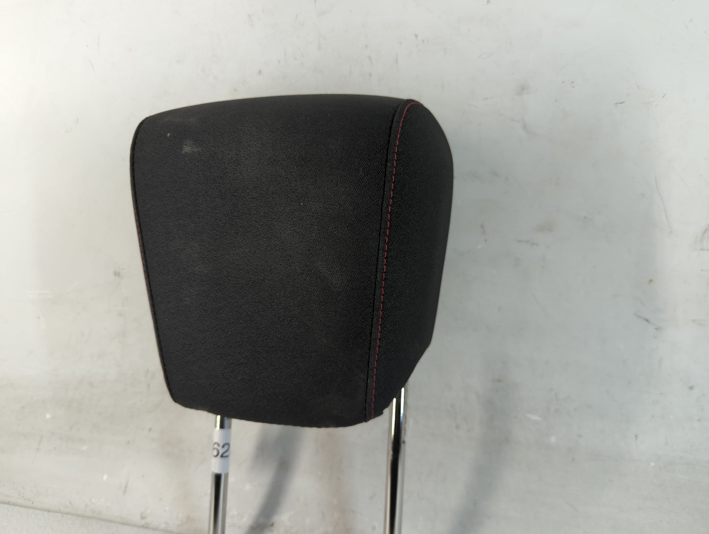 2014-2017 Chevrolet Equinox Headrest Head Rest Front Driver Passenger Seat Fits Fits 2014 2015 2016 2017 OEM Used Auto Parts
