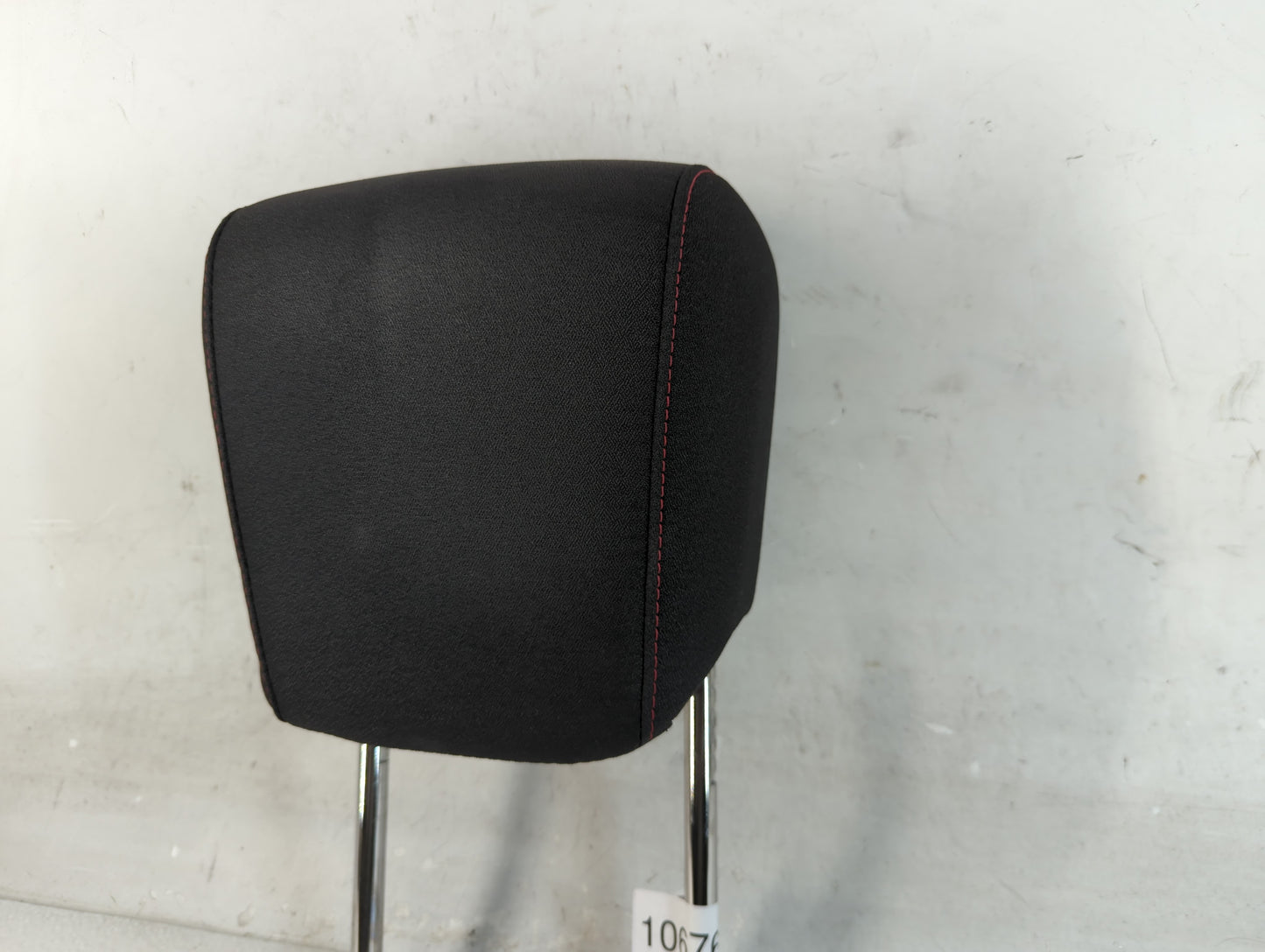 2016 Chevrolet Equinox Headrest Head Rest Front Driver Passenger Seat Fits OEM Used Auto Parts - Oemusedautoparts1.com