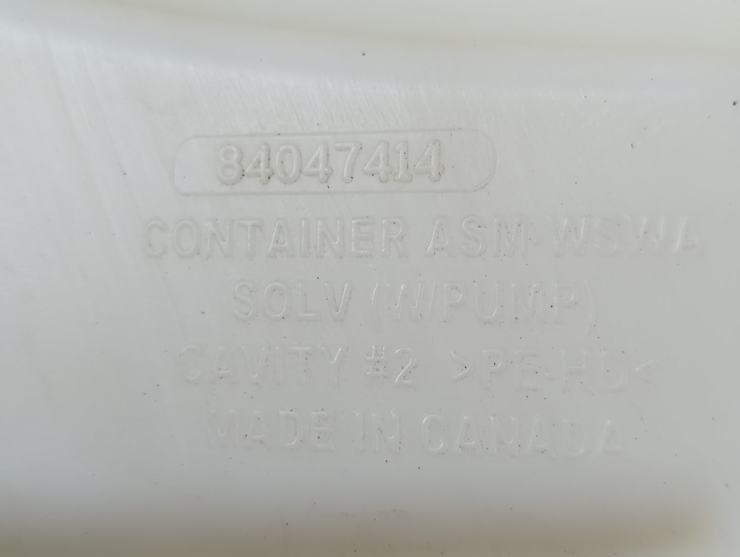 2010-2017 Chevrolet Equinox Windshield Washer Fluid Reservoir Bottle Oem - Oemusedautoparts1.com