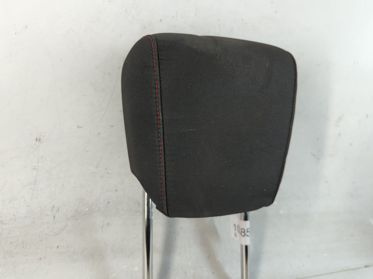 2014-2017 Chevrolet Equinox Headrest Head Rest Front Driver Passenger Seat Fits Fits 2014 2015 2016 2017 OEM Used Auto Parts