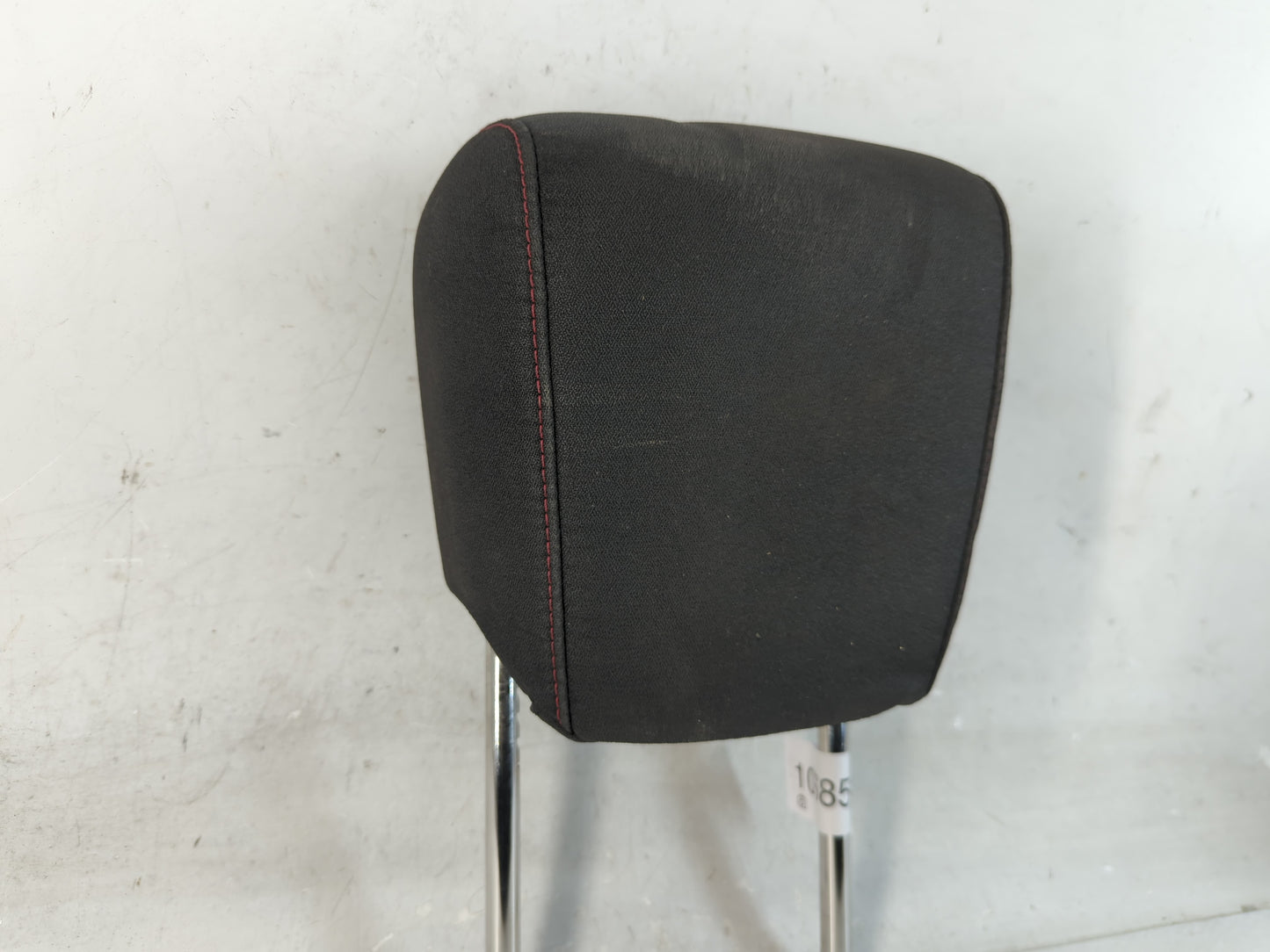 2014-2017 Chevrolet Equinox Headrest Head Rest Front Driver Passenger Seat Fits Fits 2014 2015 2016 2017 OEM Used Auto Parts