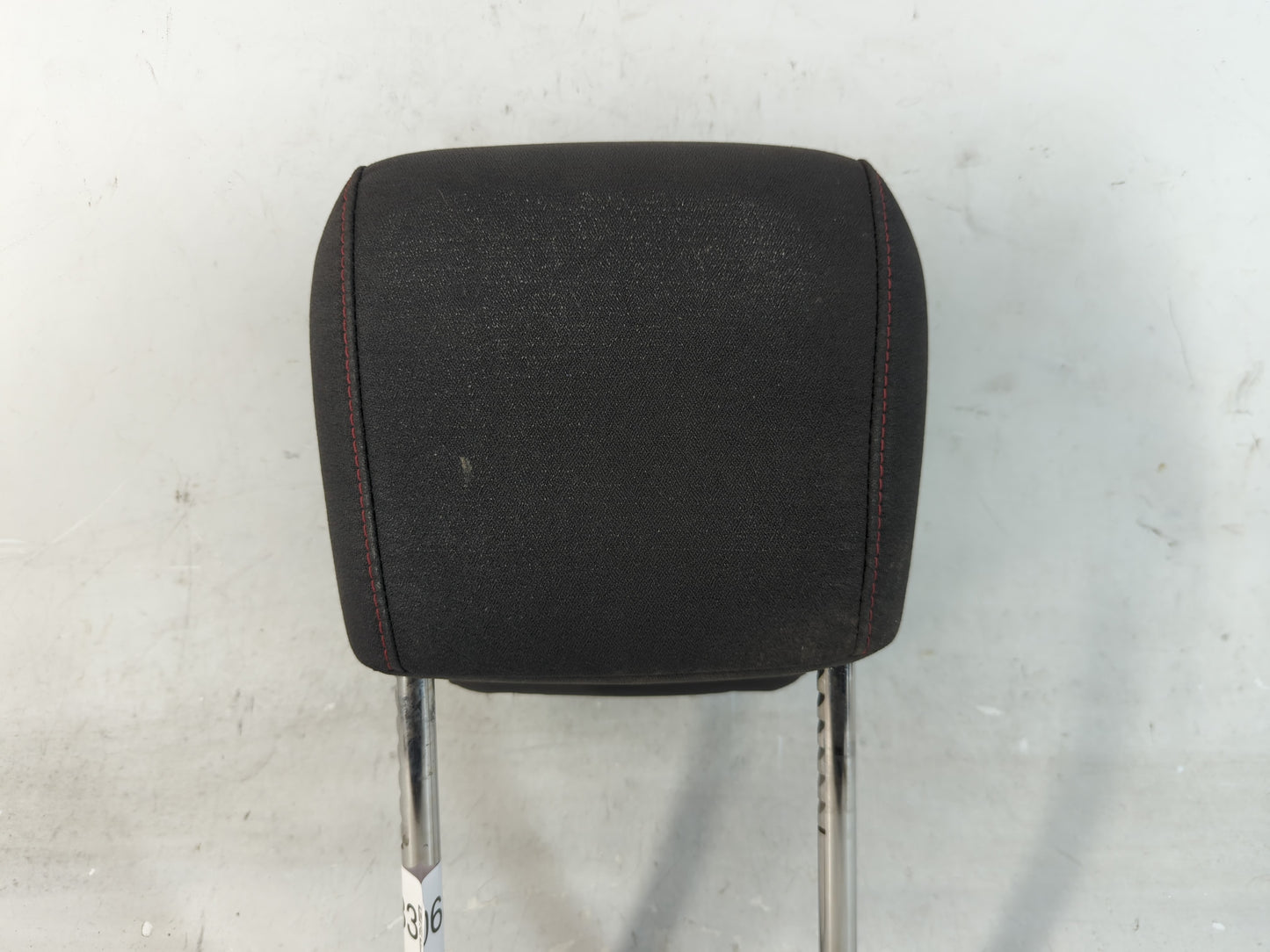2014-2017 Chevrolet Equinox Headrest Head Rest Front Driver Passenger Seat Fits Fits 2014 2015 2016 2017 OEM Used Auto Parts