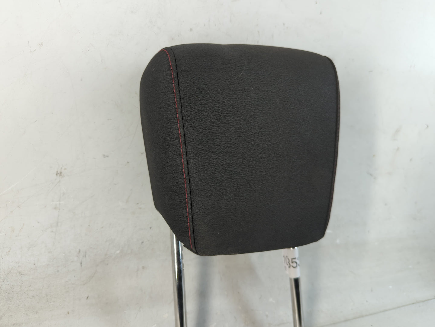 2014-2017 Chevrolet Equinox Headrest Head Rest Front Driver Passenger Seat Fits Fits 2014 2015 2016 2017 OEM Used Auto Parts