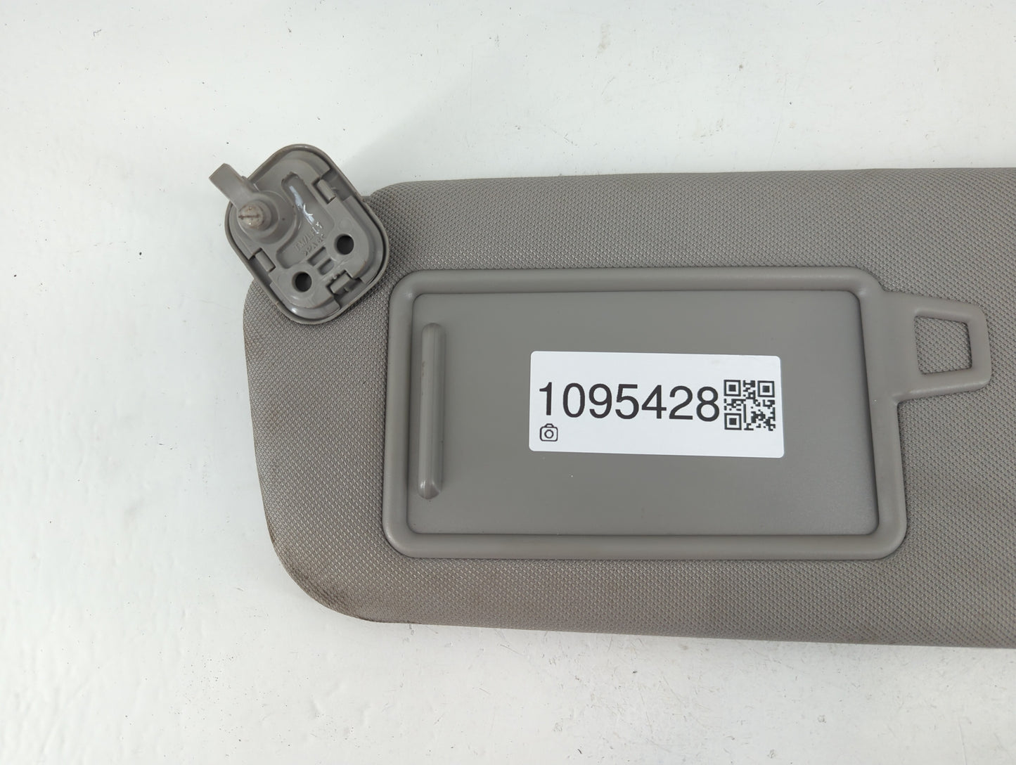 2010-2017 Chevrolet Equinox Sun Visor Shade Replacement Driver Left Mirror Fits Fits 2010 2011 2012 2013 2014 2015 2016 2017