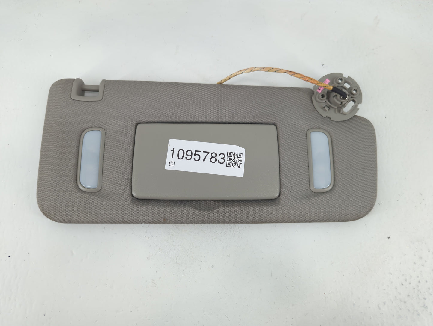 2010-2017 Chevrolet Equinox Sun Visor Shade Replacement Passenger Right Mirror Fits Fits 2010 2011 2012 2013 2014 2015 2016 