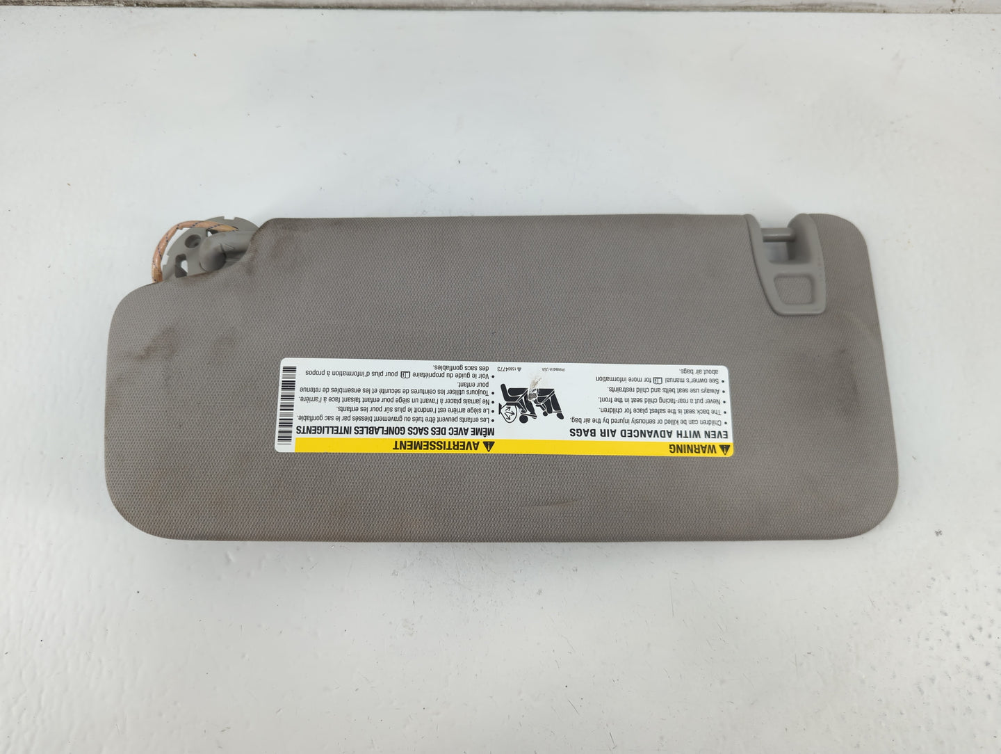 2010-2017 Chevrolet Equinox Sun Visor Shade Replacement Passenger Right Mirror Fits Fits 2010 2011 2012 2013 2014 2015 2016 